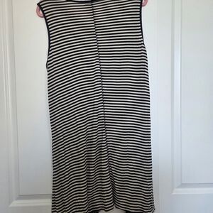 Stylish Striped Sleeveless Dress